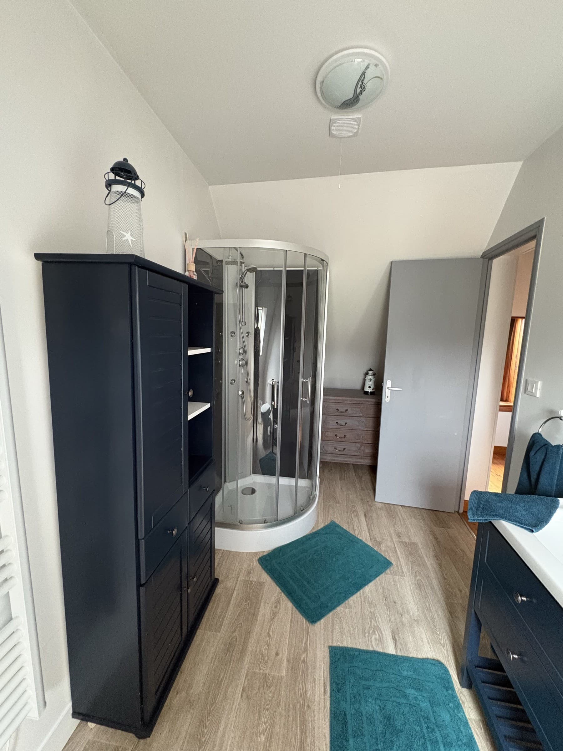 Douche, salle de bain Chambre des Mouettes
